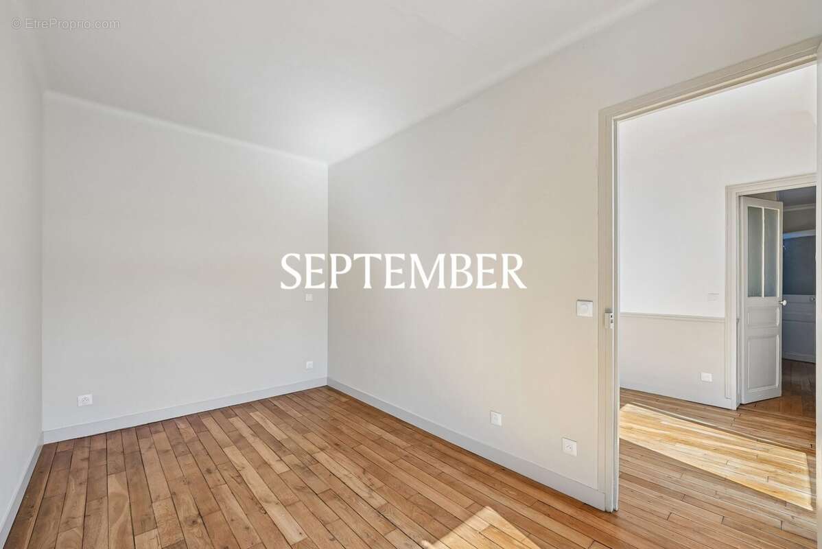 Appartement à PARIS-12E