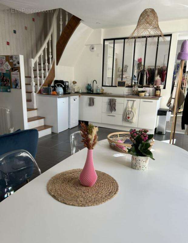 Maison à BASSE-GOULAINE