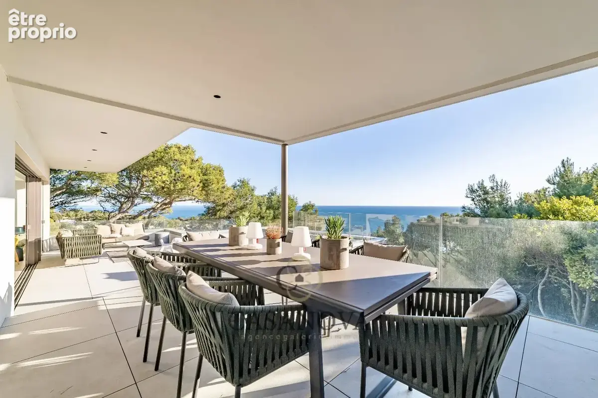 Villa contemporaine vue mer avec piscine et appartement indépendant à Sète Mont Saint-Clair - photo 7