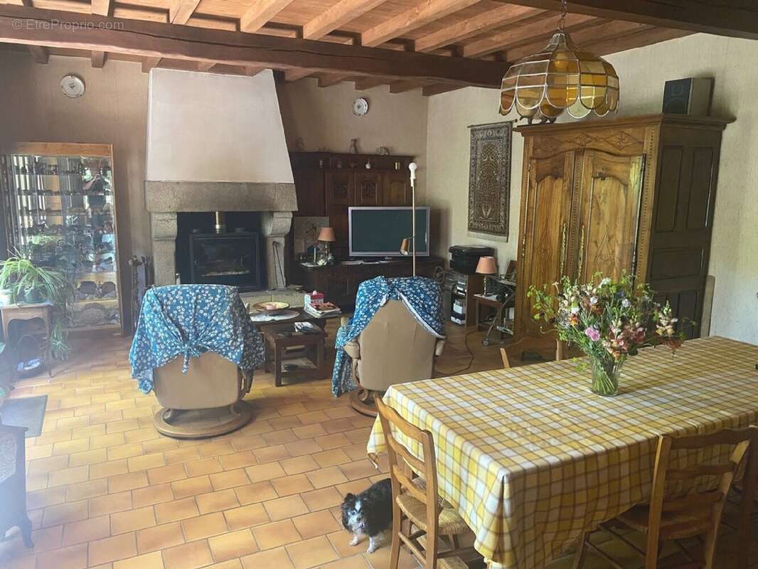 Maison 143 m² à Marzens  - photo 3
