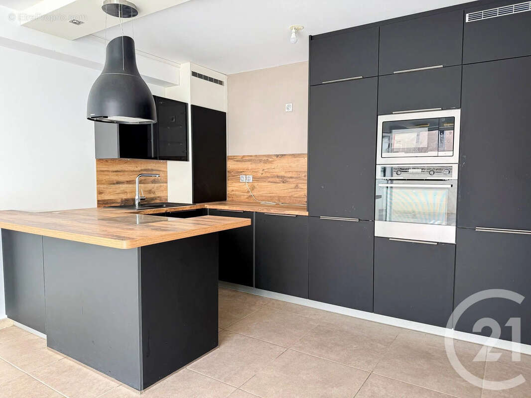 Appartement à LYON-3E