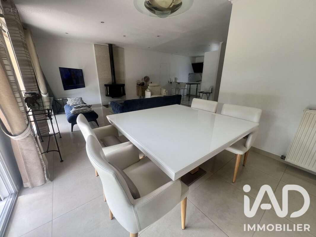 Maison 85 m² à Crosne  - photo 4