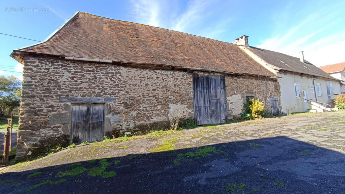 Maison à LA COQUILLE