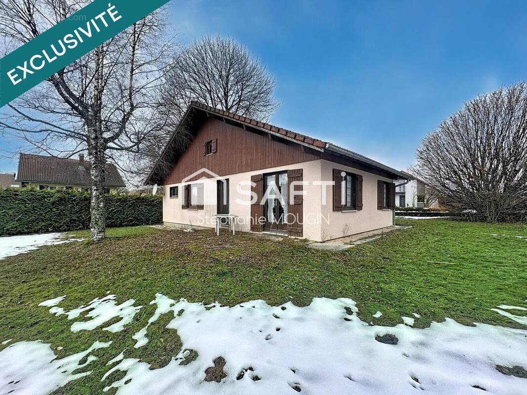 Photo 1 - Maison à LES ECORCES