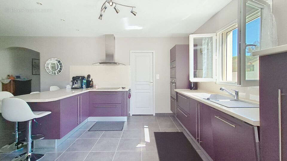 Maison à AUJARGUES