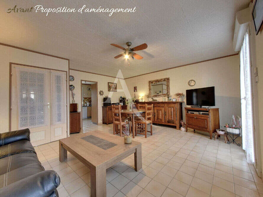 Maison à CHEVRY-COSSIGNY