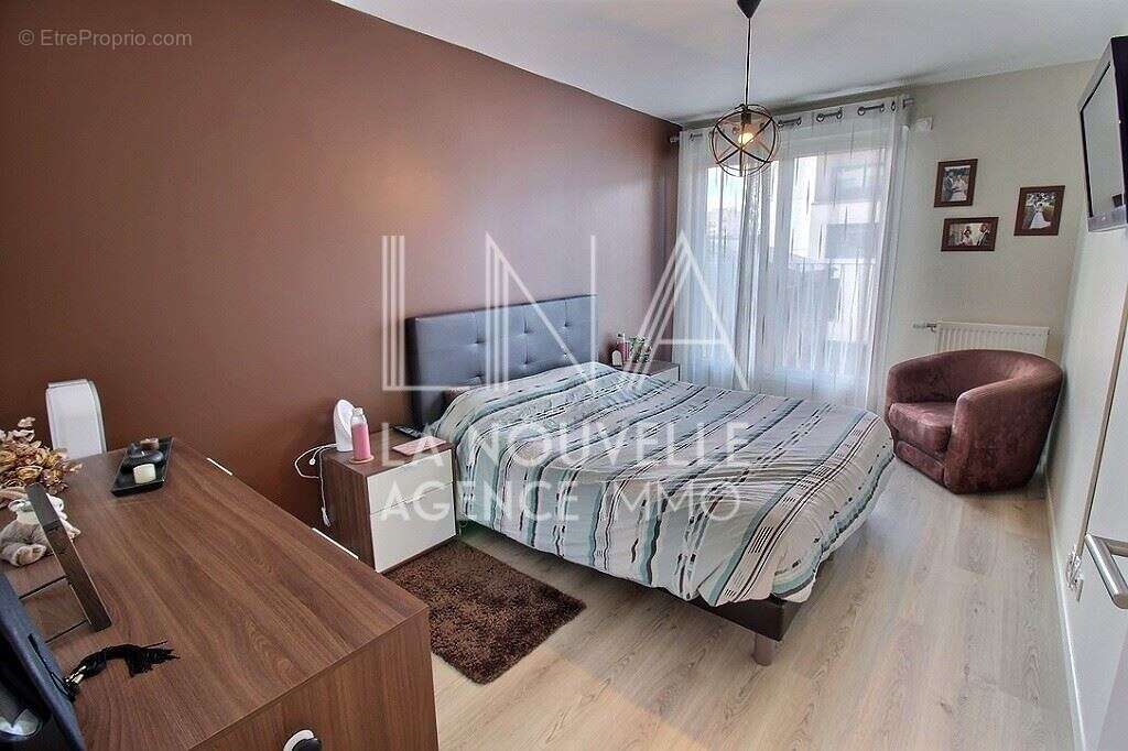 Appartement à ROMAINVILLE