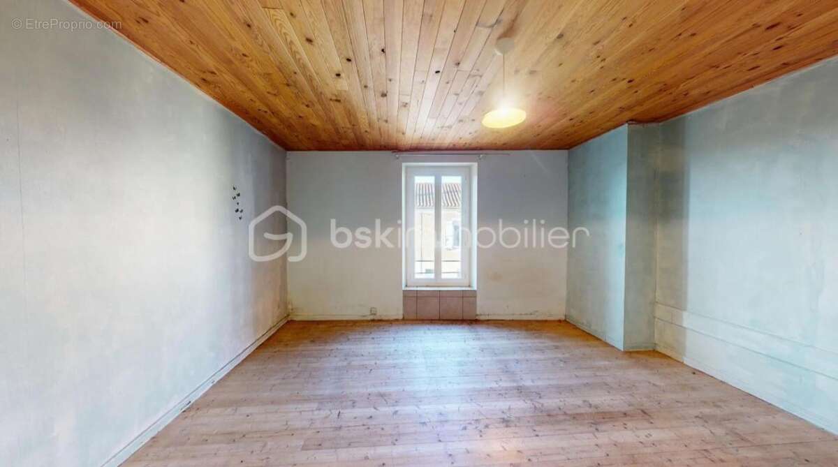 Maison de ville située à Bourg de Visa 82150, bon état, petit prix, idéale 1er achat ou investisseur - photo 5