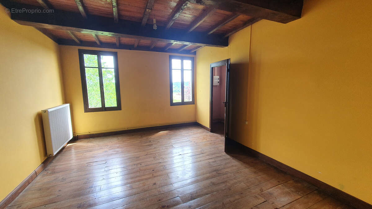 Maison à HAGETMAU