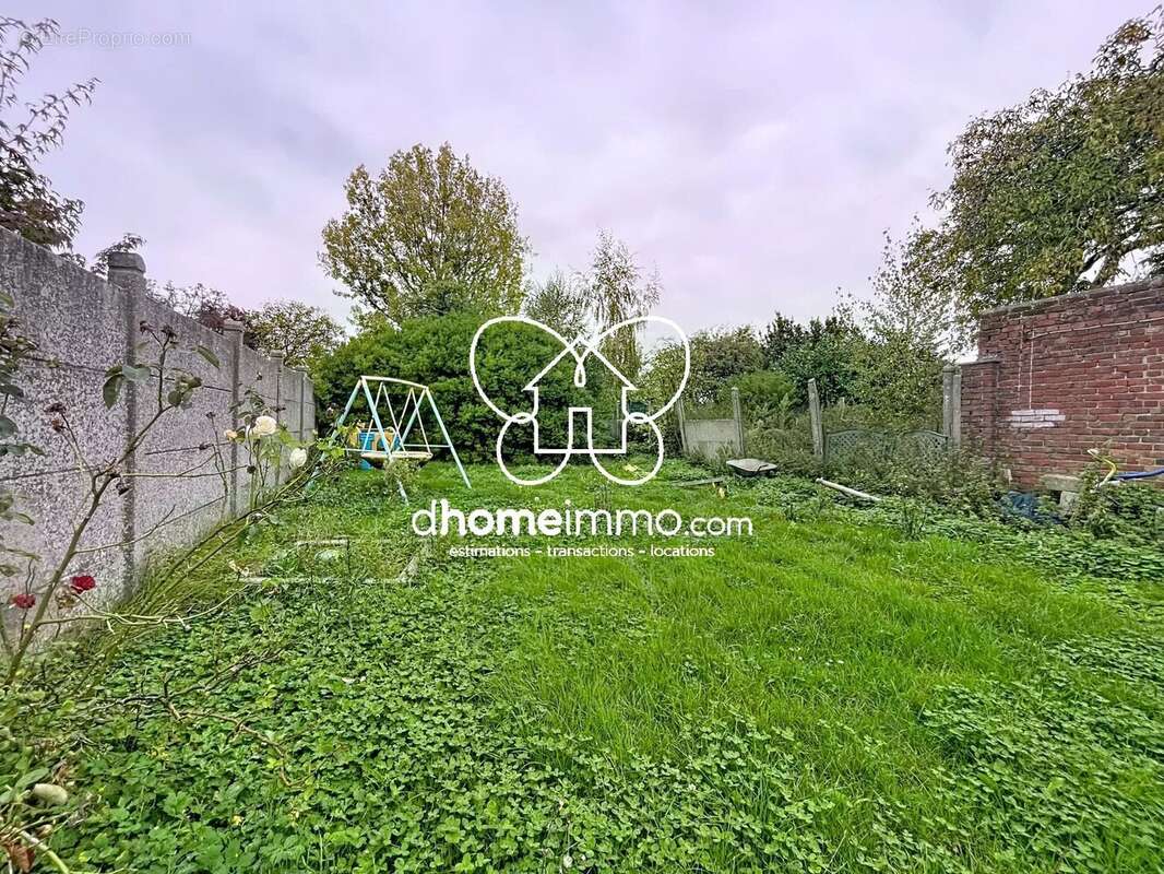 Maison à RAIMBEAUCOURT