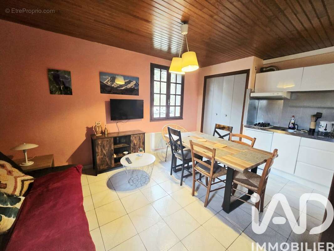 Maison 98 m² à Campan  - photo 5