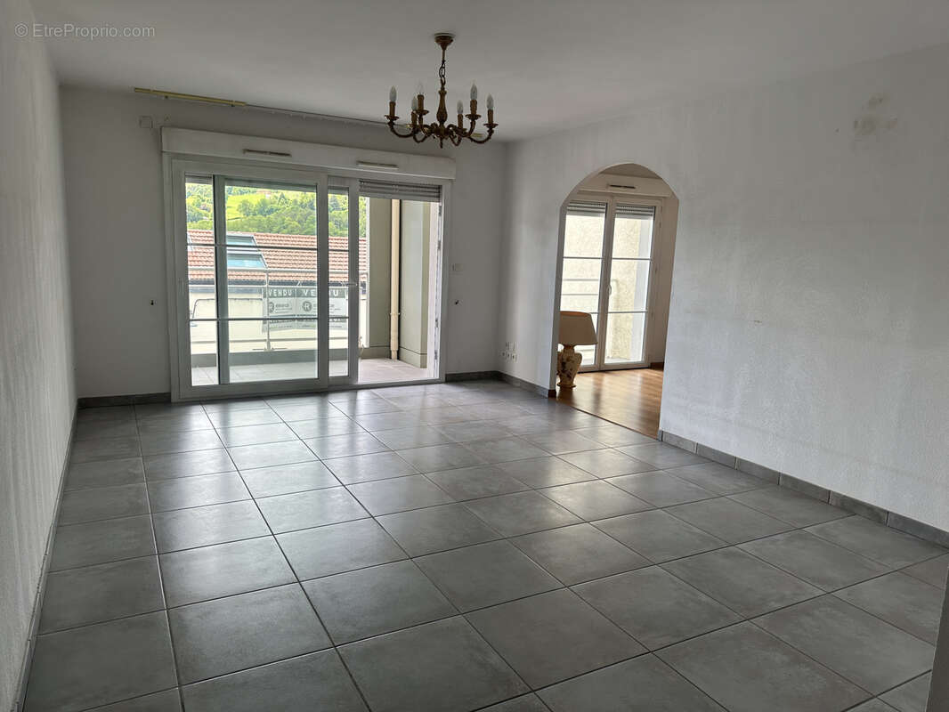Appartement à LA FOUILLOUSE