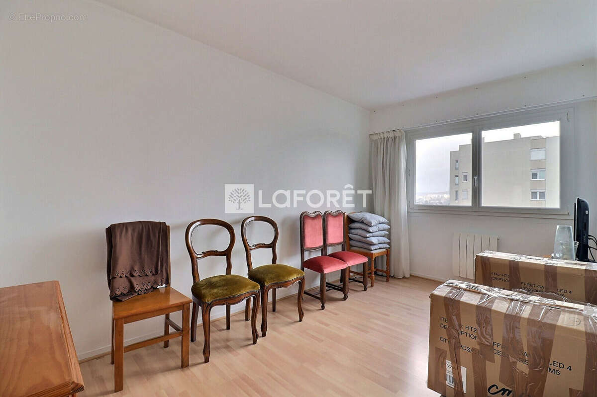 Appartement à SAINT-GRATIEN