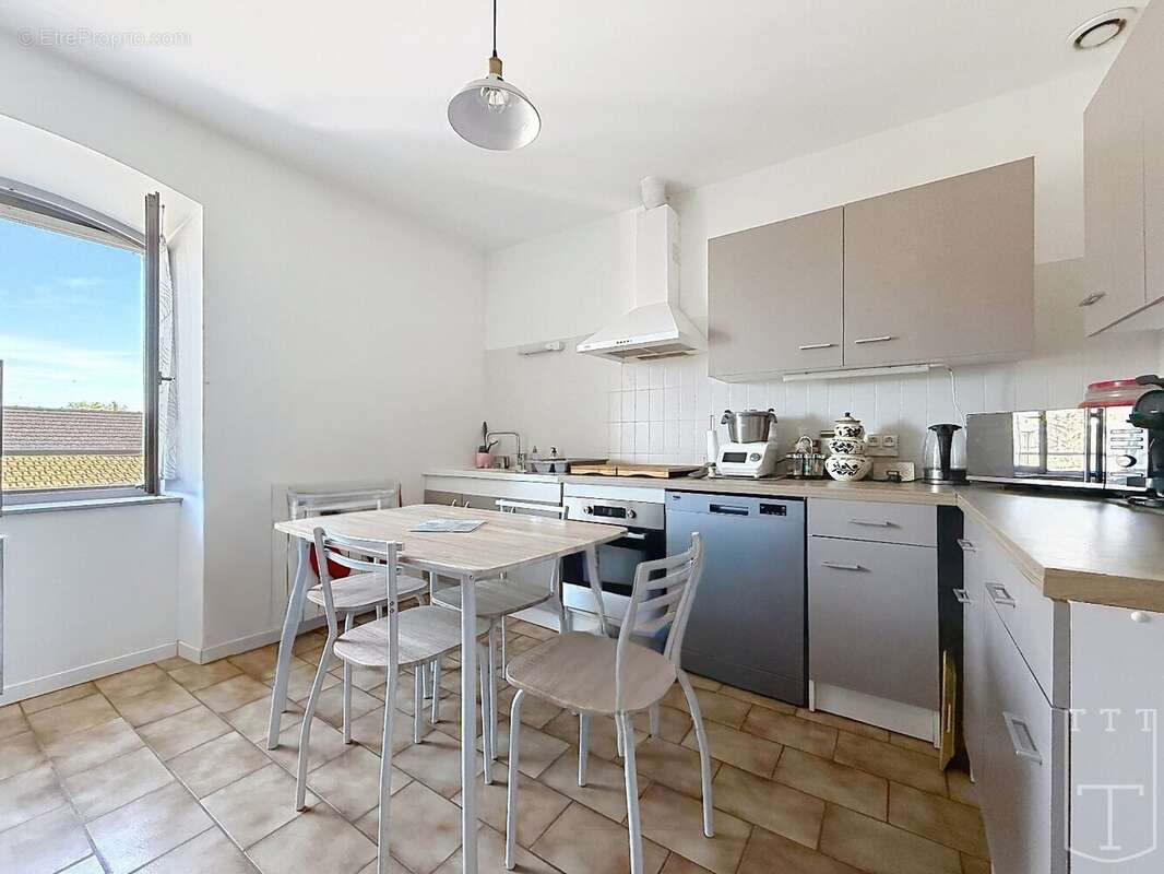 Appartement à RUOMS