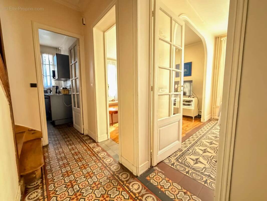 Maison à LE RAINCY