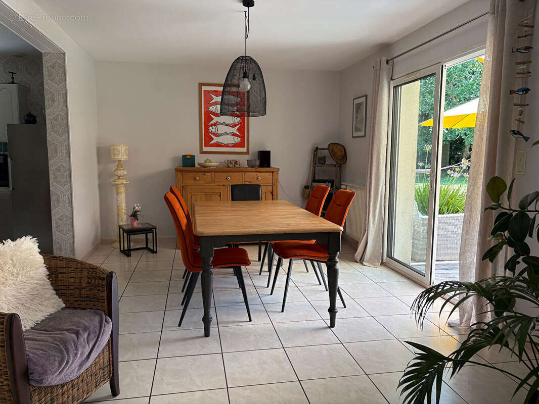 Maison - 8 pièces - Pont L Abbé - photo 3