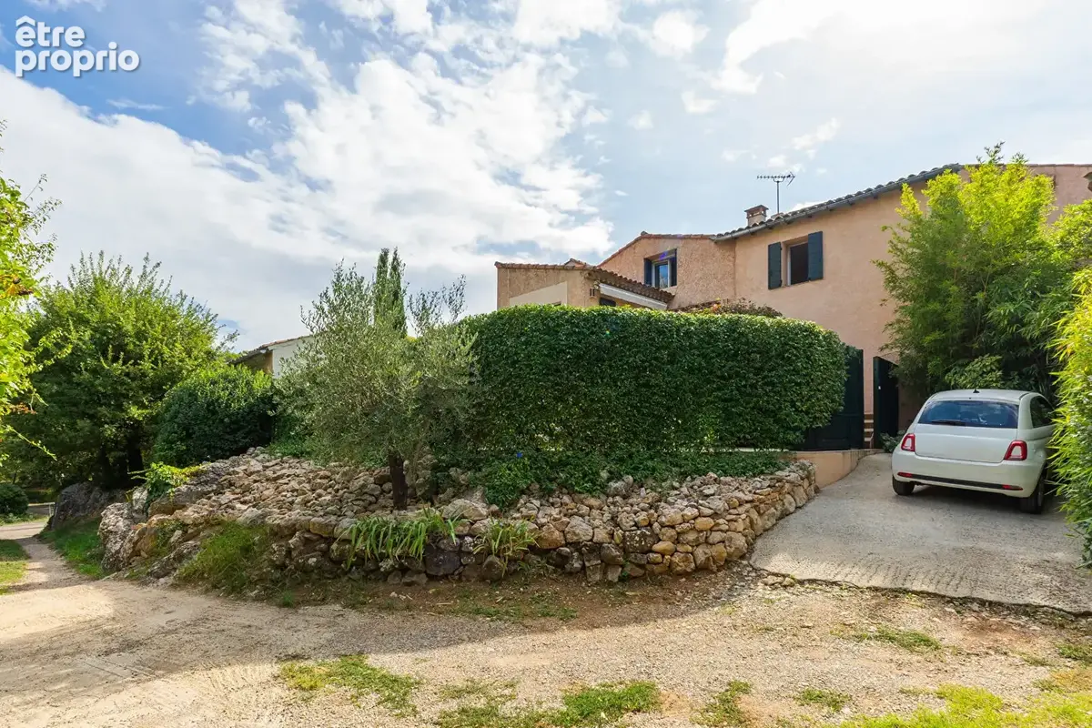 Maison 6 pièces 148 m² à vendre à Saint-Antonin-Sur-Bayon (13100) - photo 4