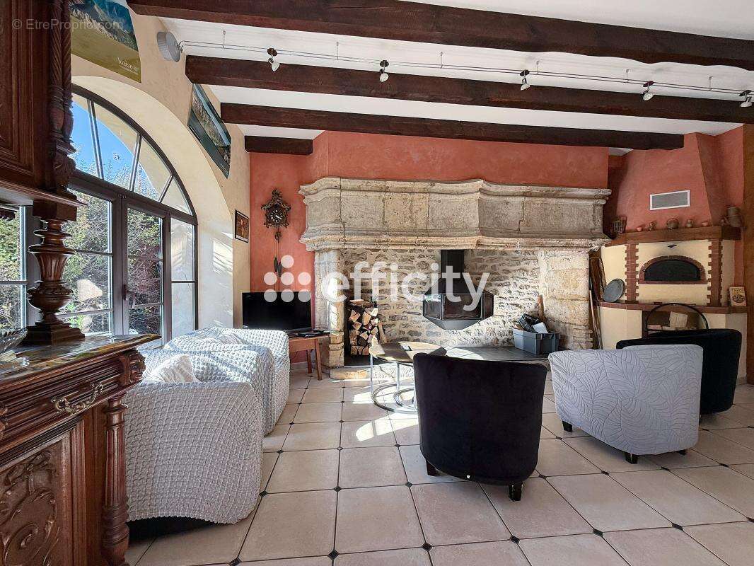 Maison à LE MASSEGROS