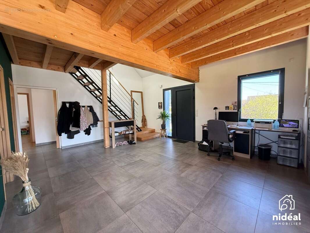 Maison à FERRIERE-LA-GRANDE