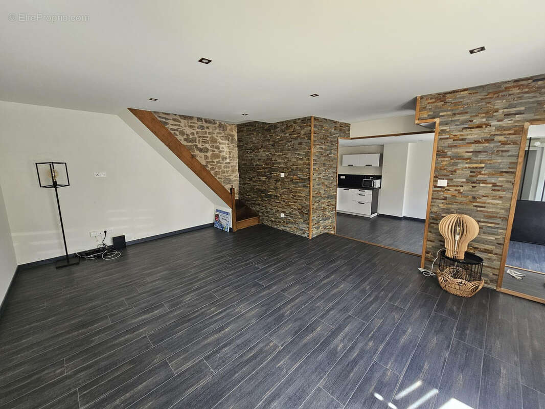 Appartement à ORNANS