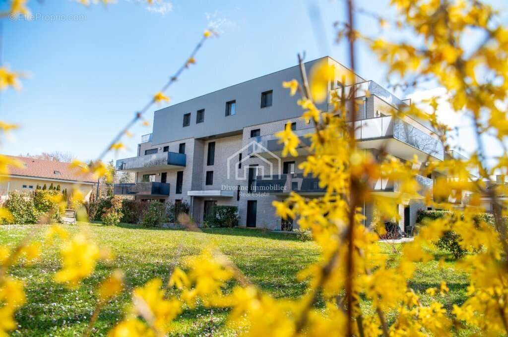 Appartement à DIVONNE-LES-BAINS
