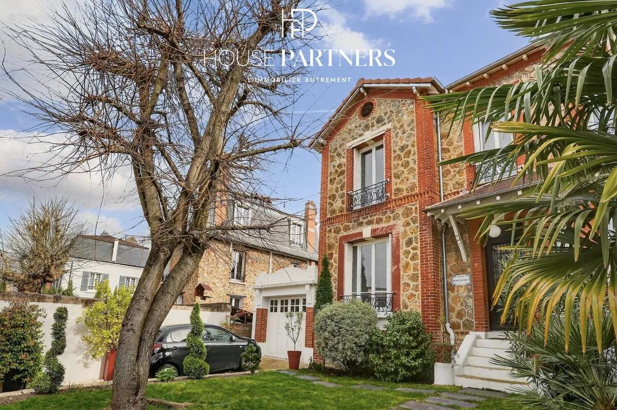 Maison à ENGHIEN-LES-BAINS
