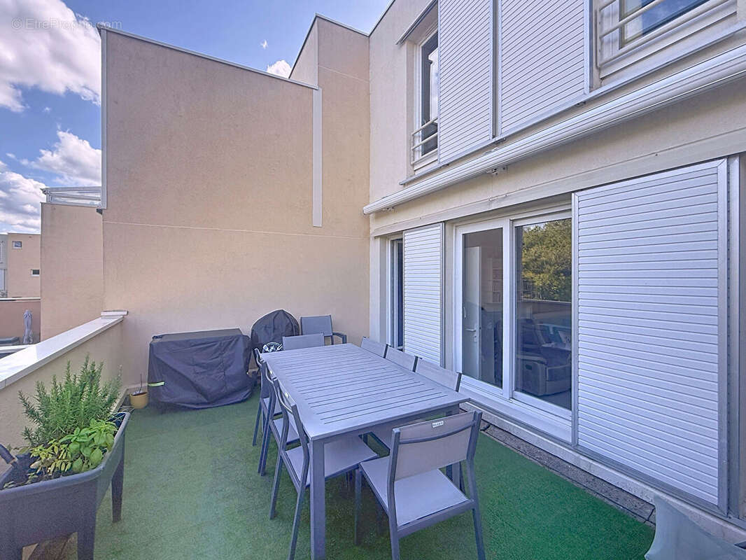 Appartement à MAUREPAS