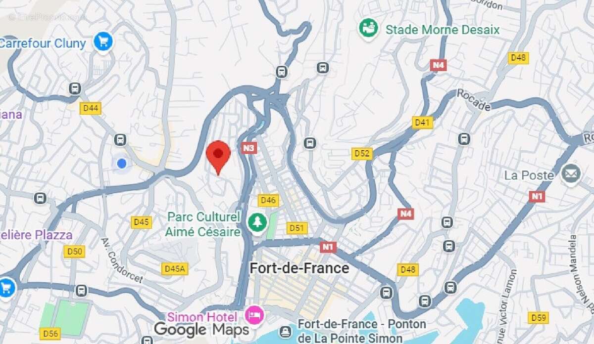 Terrain à FORT-DE-FRANCE