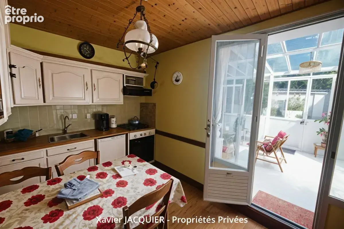 Maison - 3 pièces - 88 m² - Contrie - photo 4
