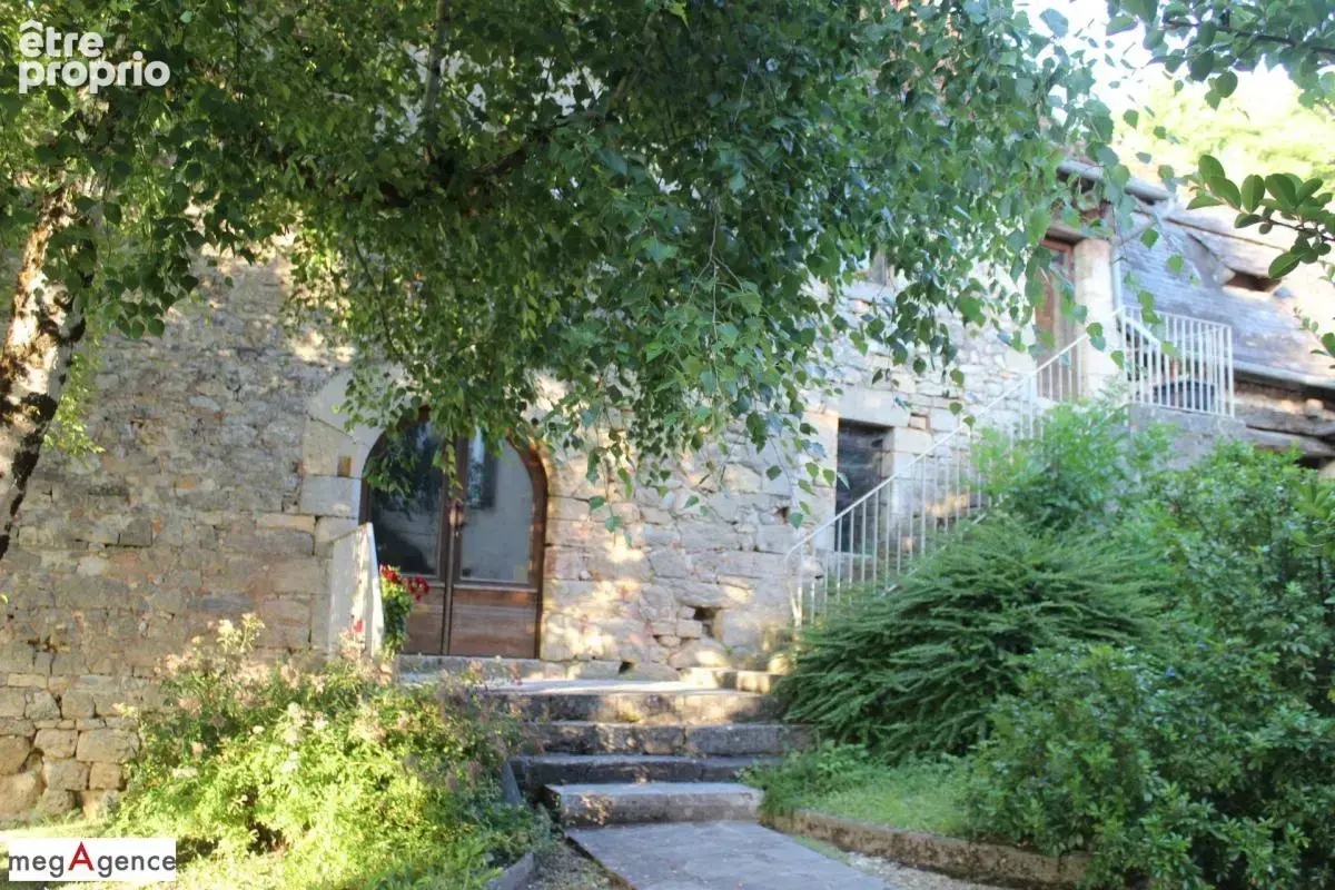 Propriété en pierre avec piscine, Ideale Maison d'hôtes et Résidence d'Artistes - photo 16