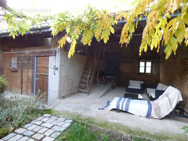 Maison à LUCEY