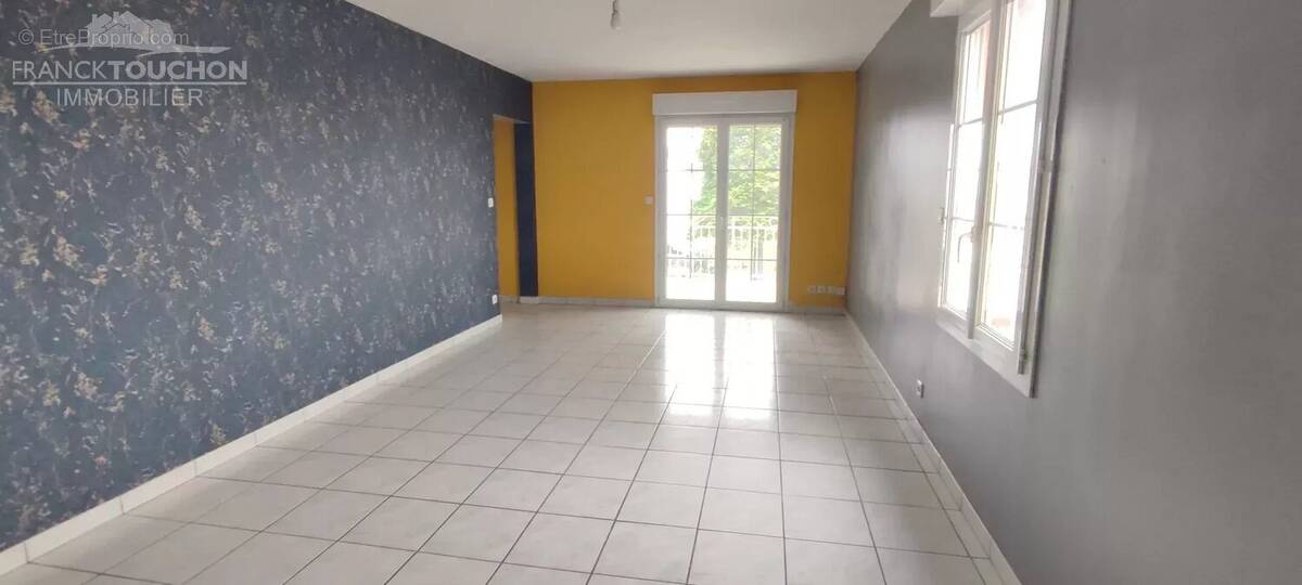 Appartement à VILLEMANDEUR