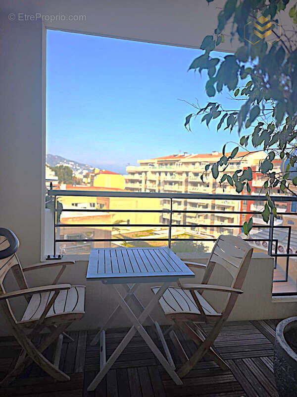 Appartement à MENTON