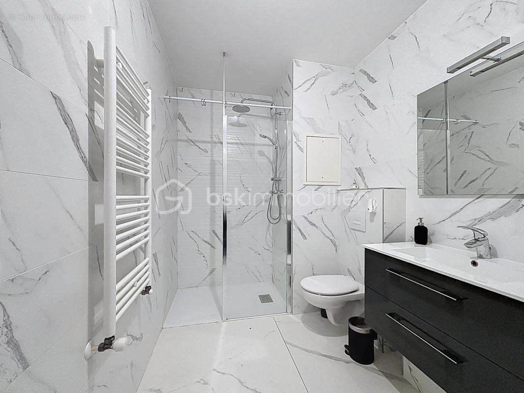 Appartement à CHAMPS-SUR-MARNE