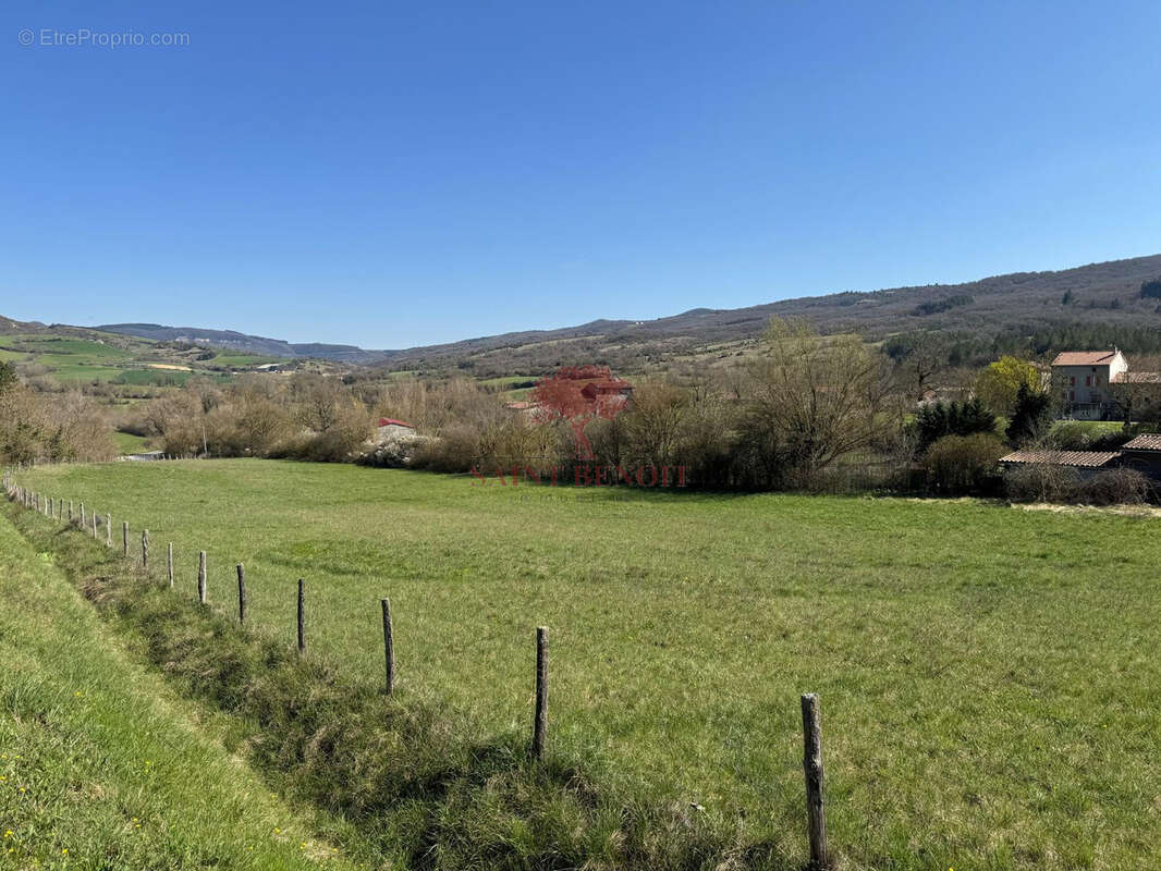 Terrain à LAPANOUSE-DE-CERNON