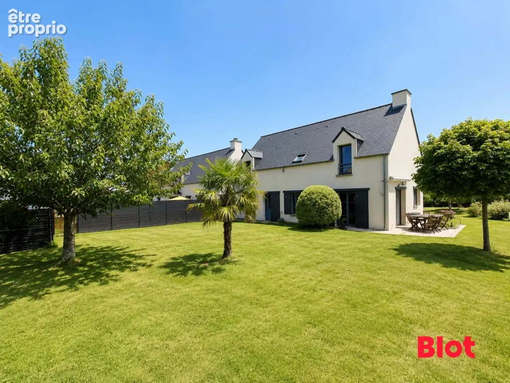 Maison 150 m² à Saint-Jouan-Des-Guerets  - photo 2