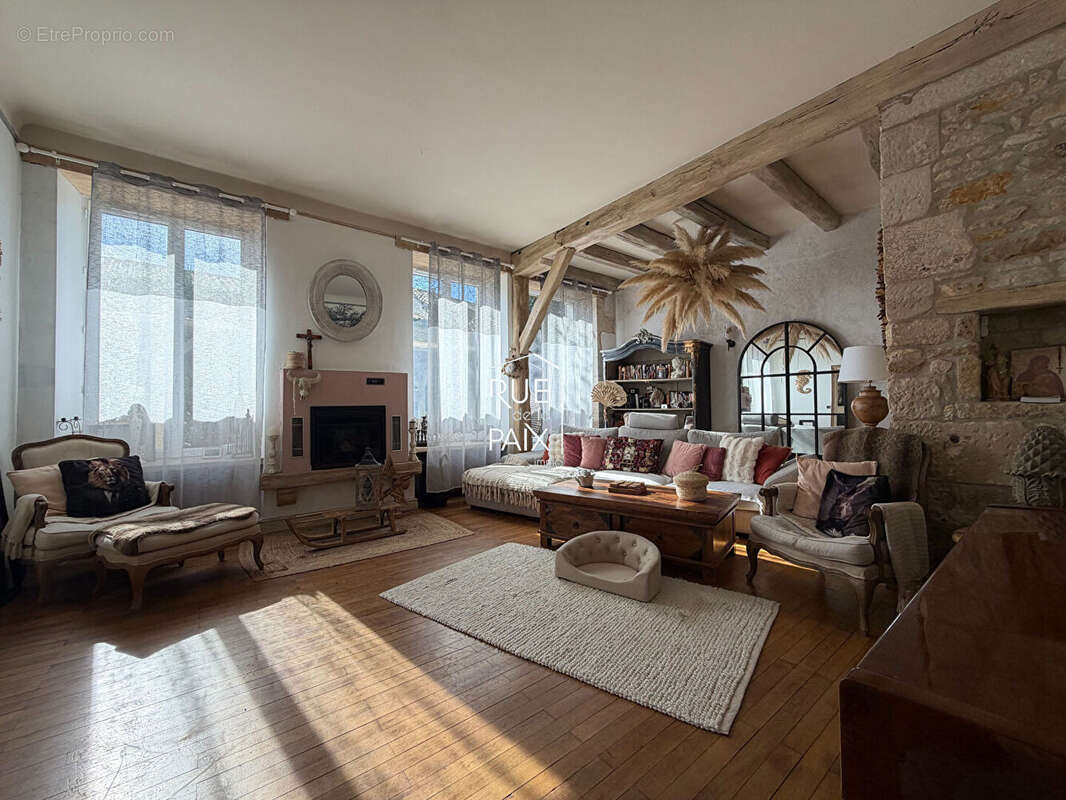 Maison à LA MOTHE-SAINT-HERAY