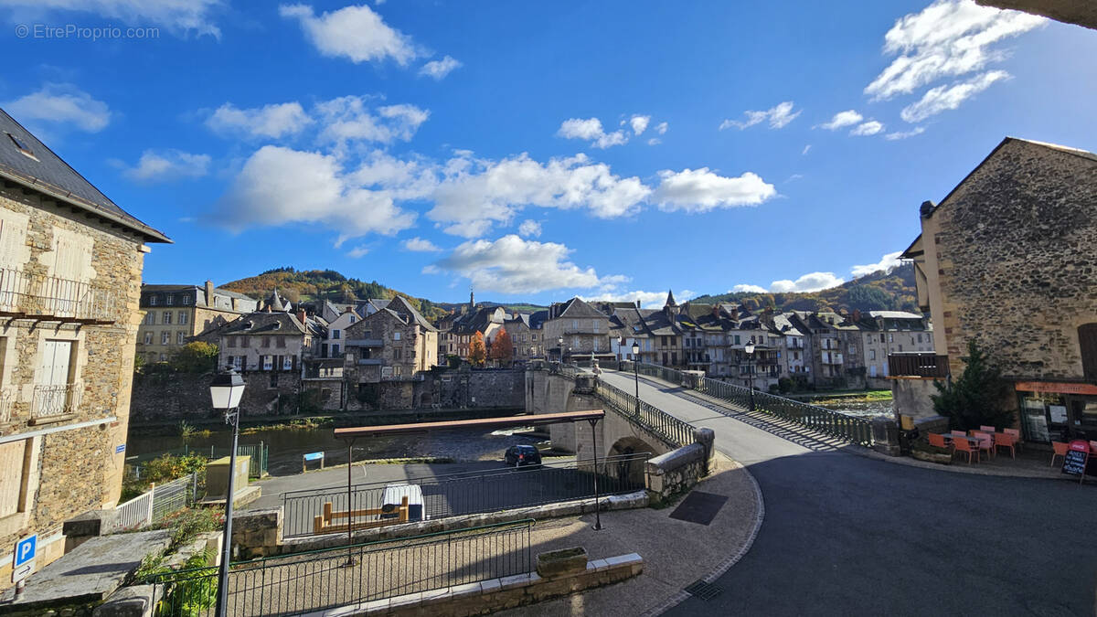 Maison à SAINT-GENIEZ-D&#039;OLT