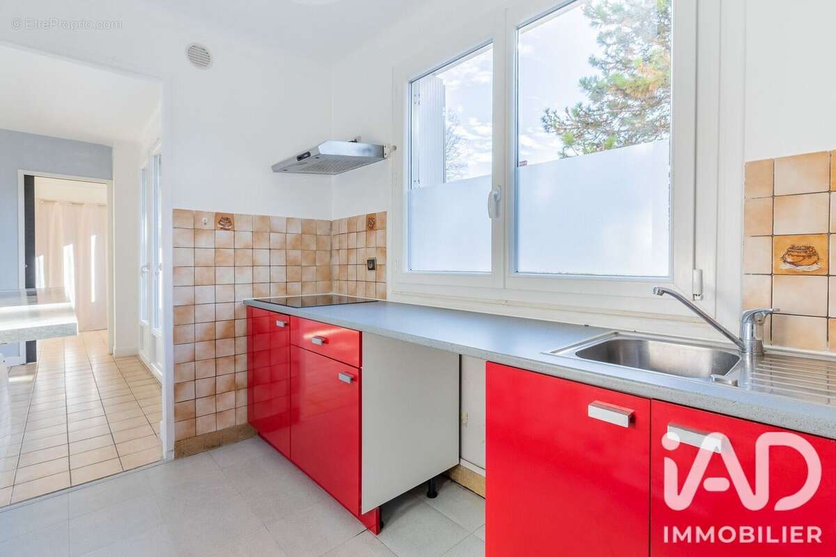 Photo 6 - Appartement à VIRY-CHATILLON