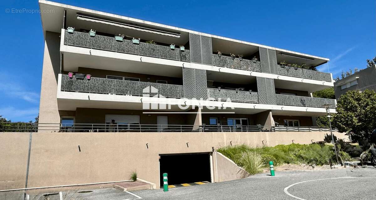 Appartement à FREJUS