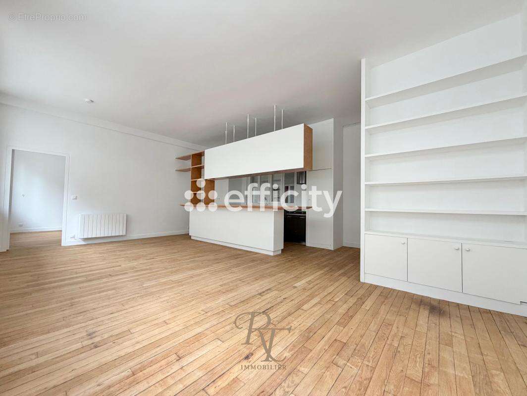 Appartement à PARIS-12E