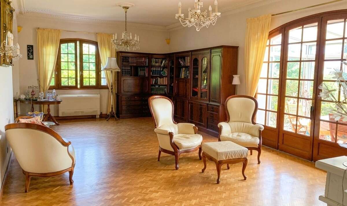 Maison à LESCAR