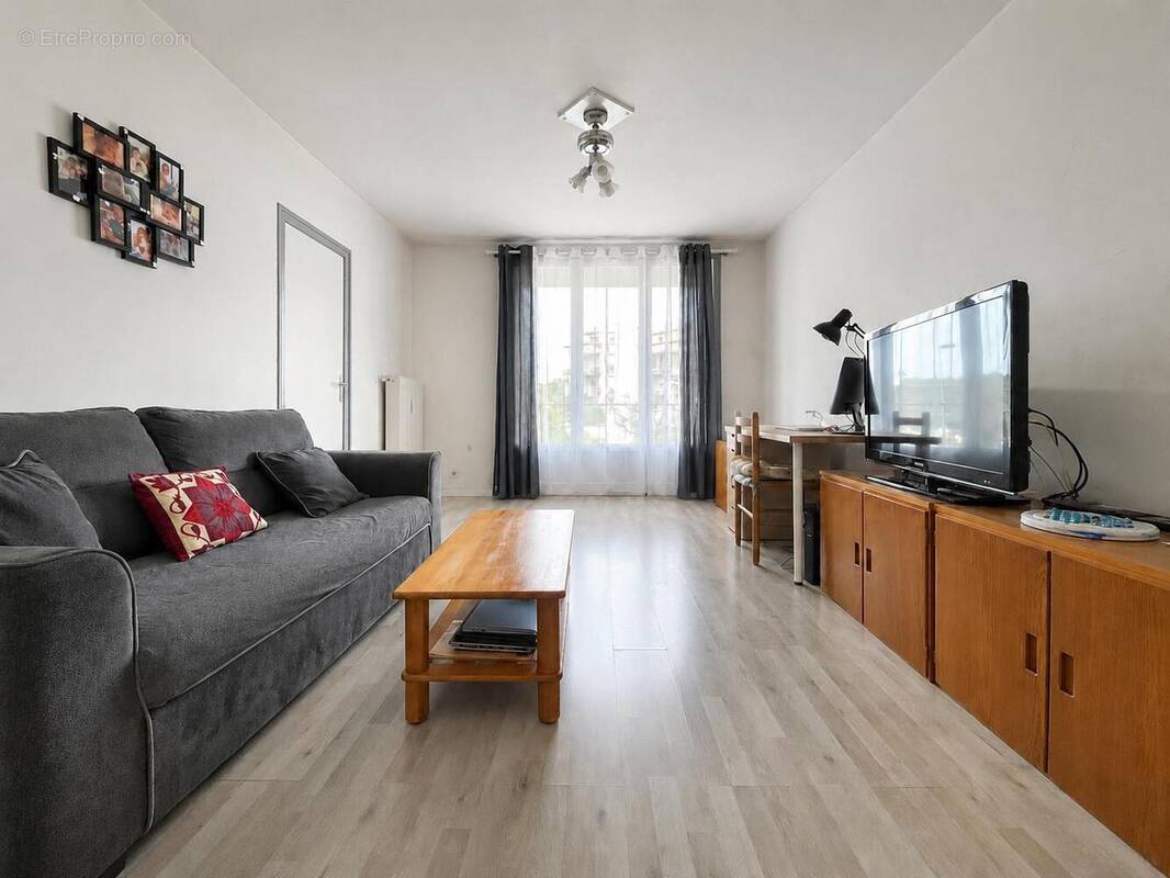   - Appartement à BRON