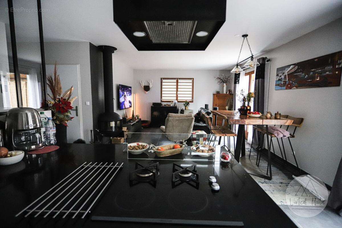 Maison à SEEZ