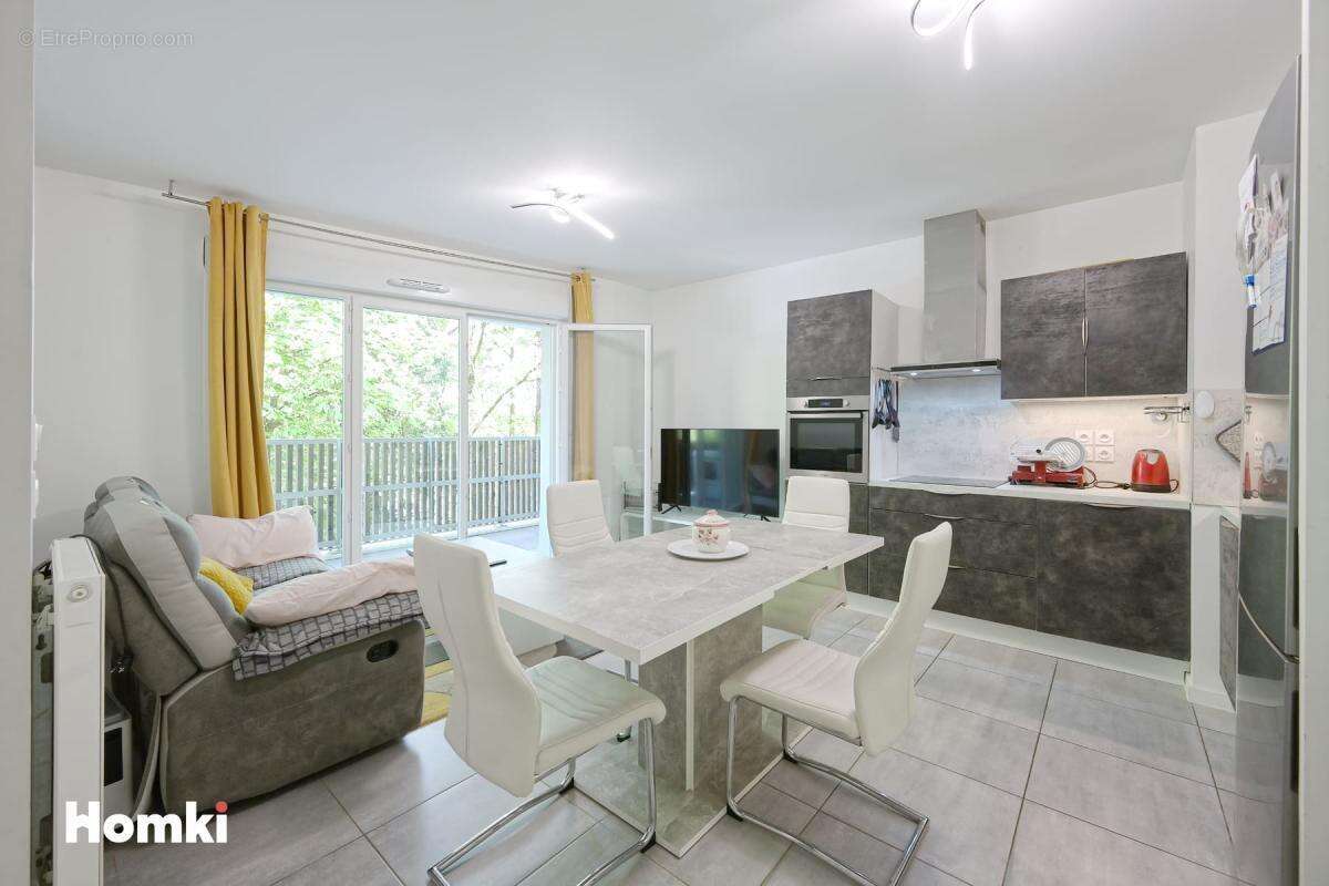 Appartement à COGNIN