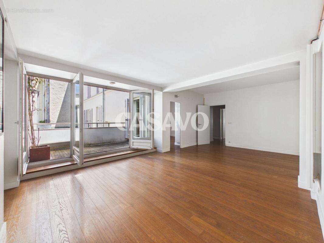 Vente Appartement 6 pièces de 133m² - 75011 Paris - photo 2