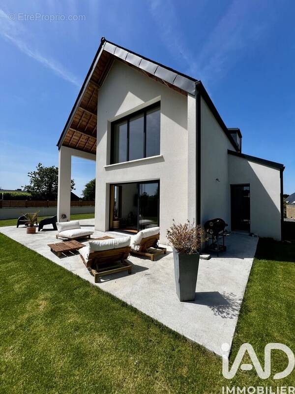 Photo 1 - Maison à PLOUEZEC