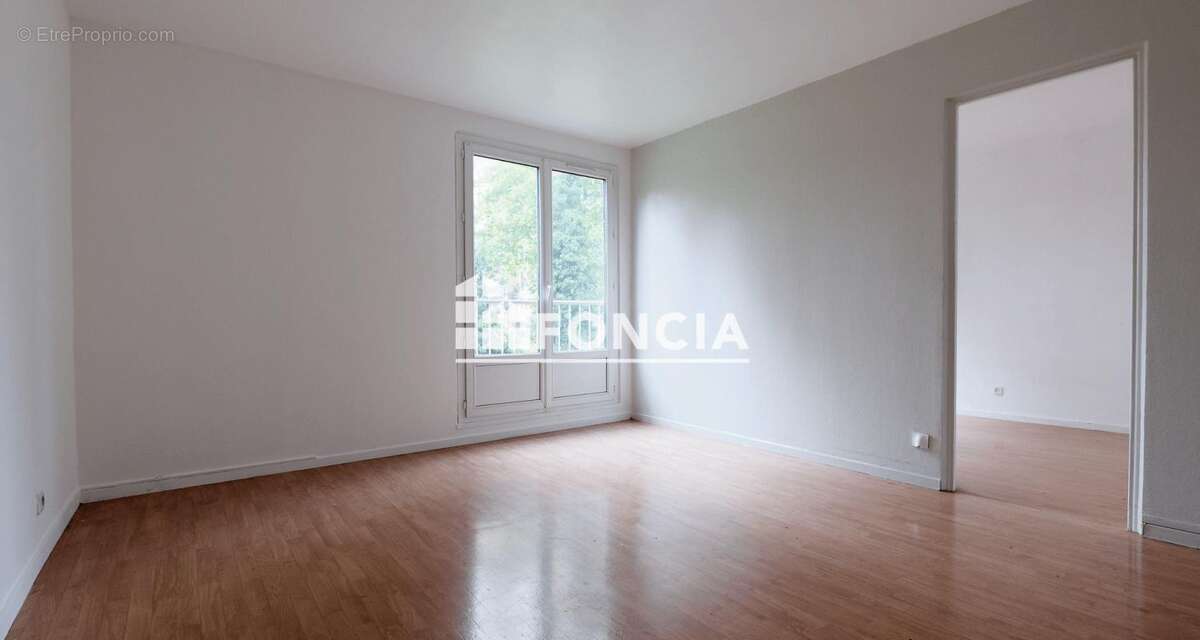 Appartement à ATHIS-MONS