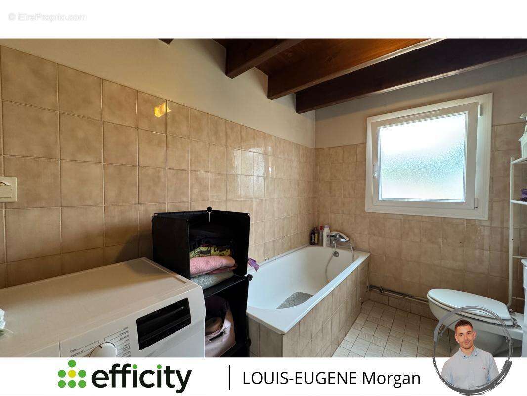 Maison 115 m² à Charroux  - photo 10