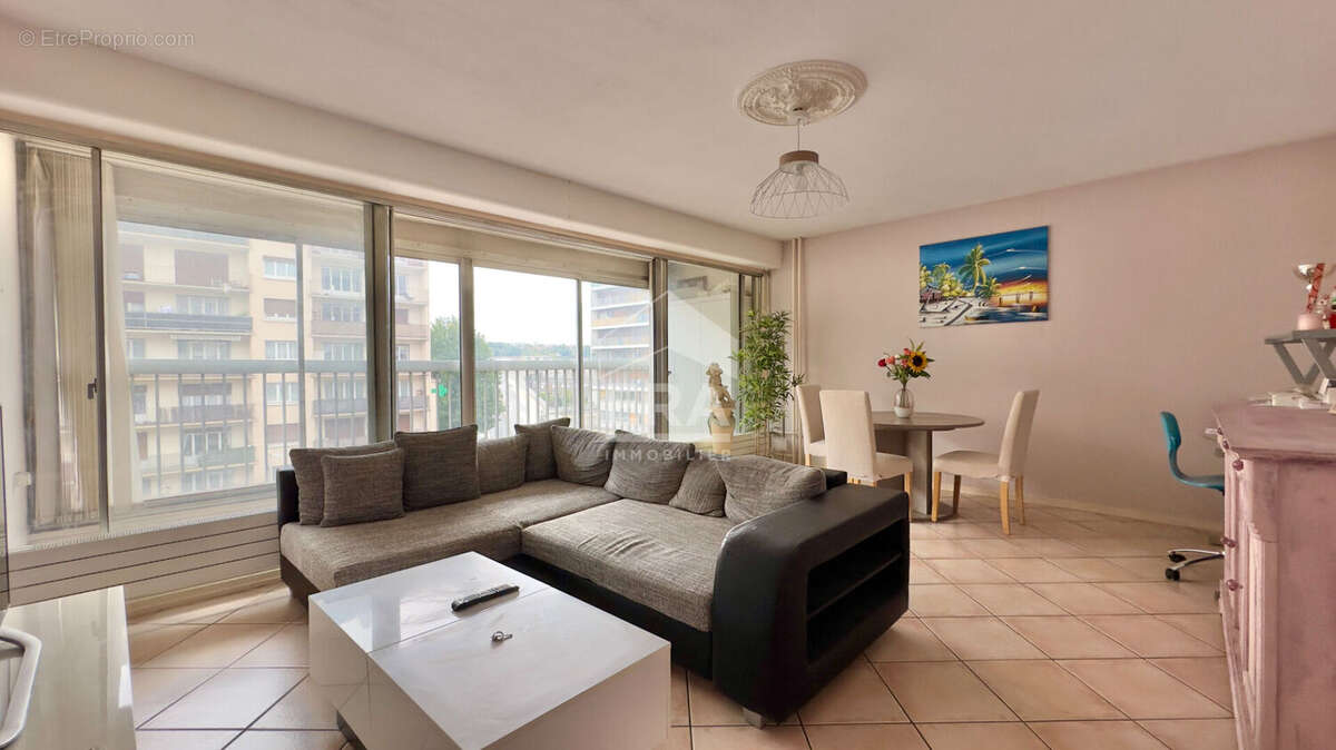 Appartement à JUVISY-SUR-ORGE